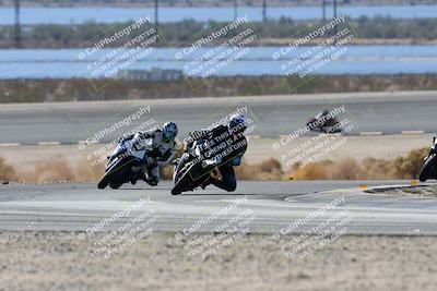 media/Nov-16-2025-Race Pace (Sun) [[8c5fa54630]]/Verified Riders/3-Turn 14 (1045am)/